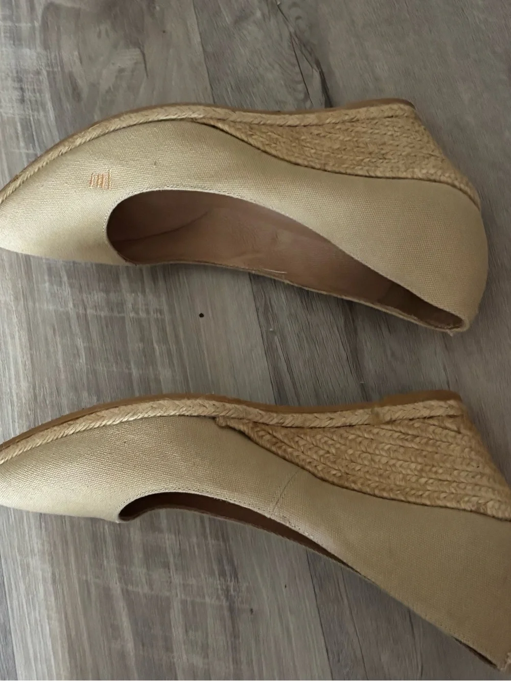 Viscata Barcelona Women's Tan Canvas Espadrille Wedge 39